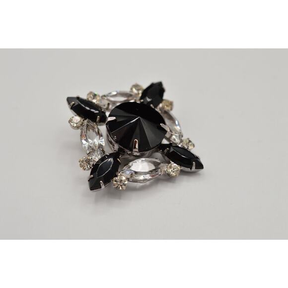 Vintage Crystal Pin Brooch Sparkling Black Clear Rhinestone Marquise 1980s Bin1 - Picture 6 of 7